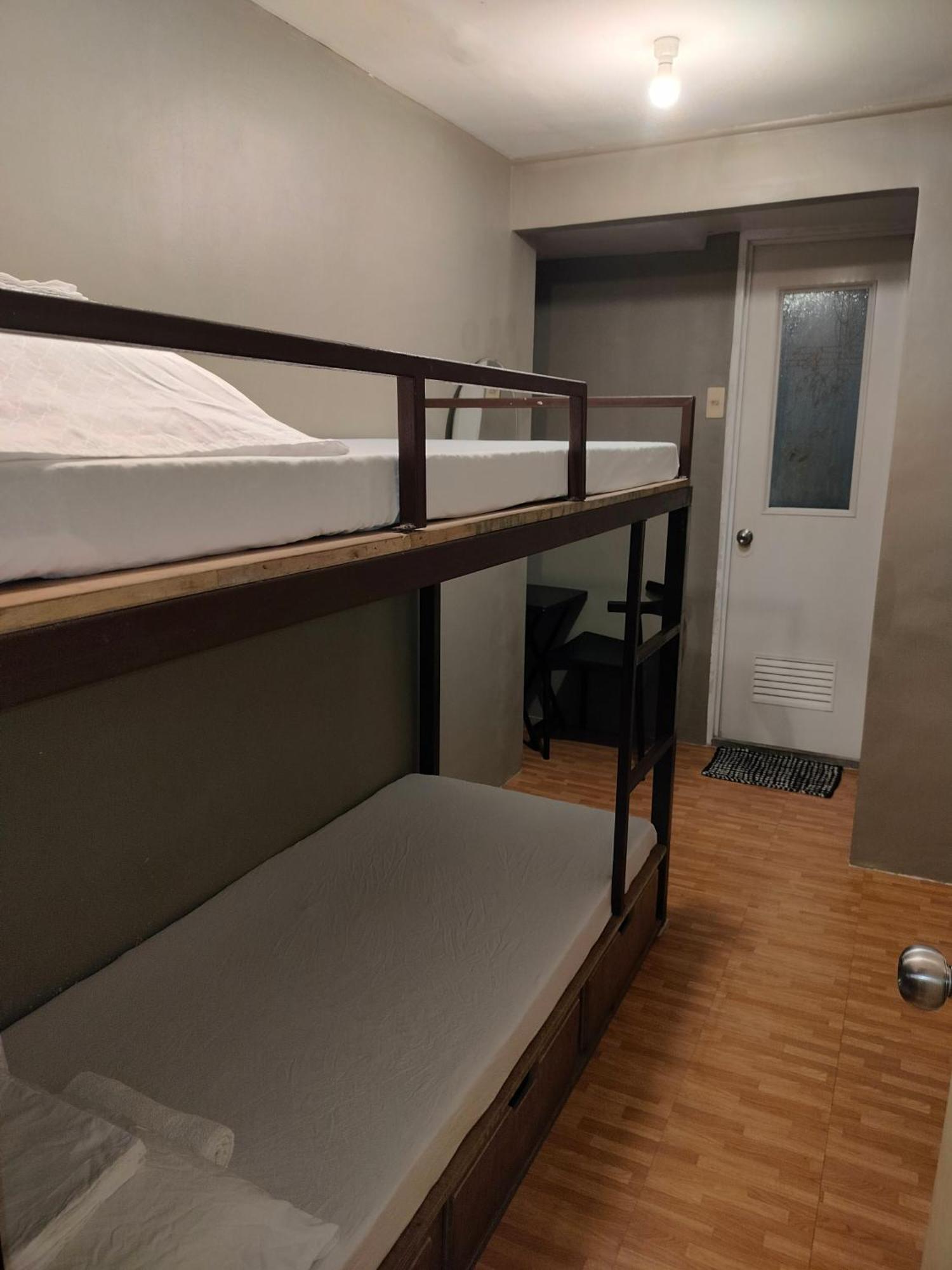Cebu Pungko-Pungko Hostel Екстер'єр фото