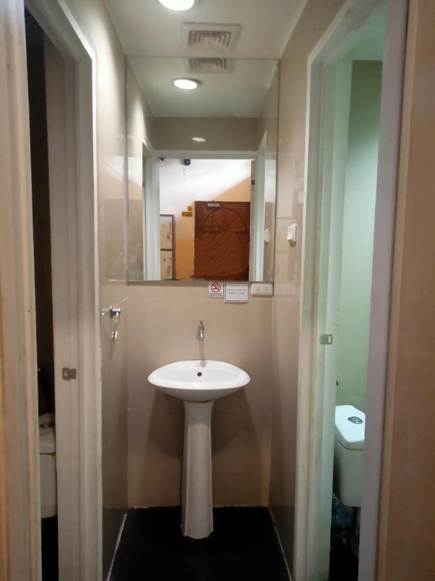 Cebu Pungko-Pungko Hostel Екстер'єр фото